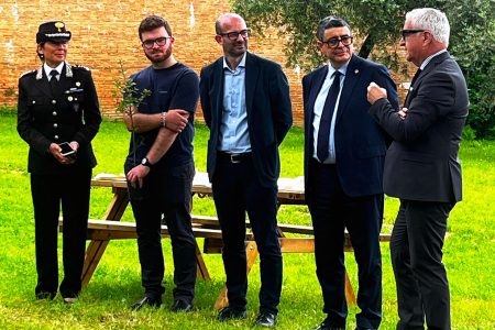 A Colle di Val d’Elsa strategie di sviluppo e nuove opportunità Piero Pii, incontro Università di Siena