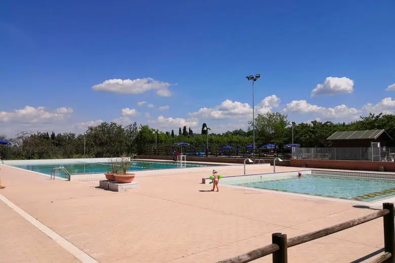 Piscina comunale di San Gimignano