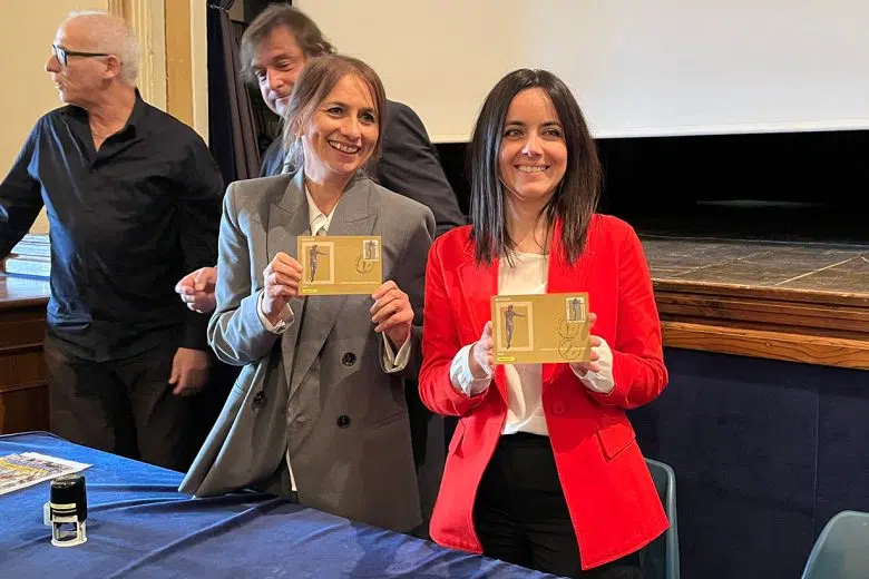 Bronzi di San Casciano dei Bagni, presentati francobollo e monografia San Casciano dei Bagni, francobollo
