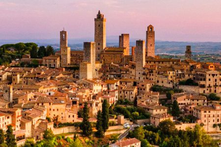 San Gimignano presenta il Rapporto di sostenibilità e la Guida dei comuni sostenibili San Gimignano