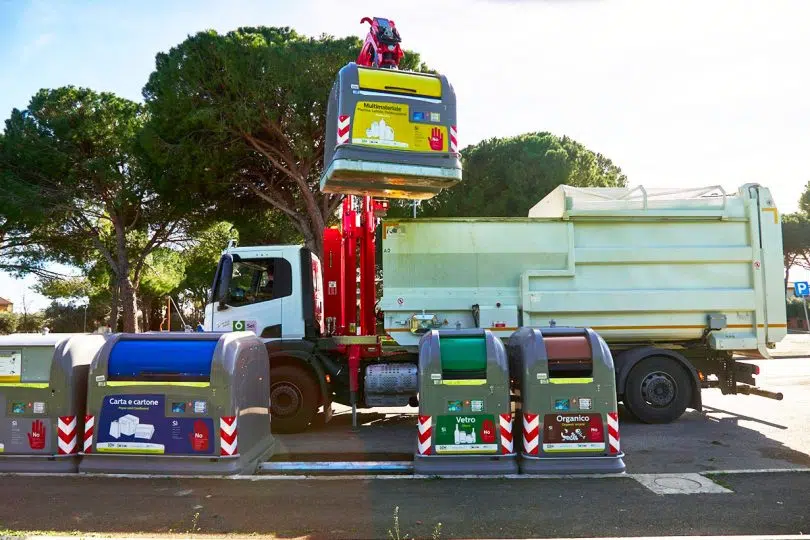 Sei Toscana, camion raccolta rifiuti, cassonetti
