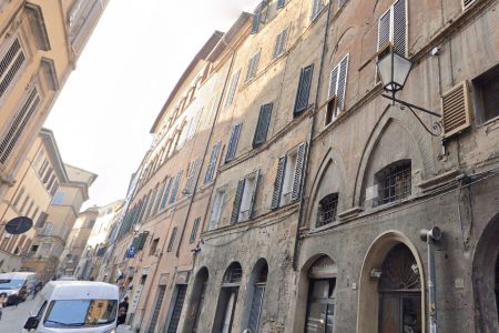 Dal Comune 100mila euro per le attività del centro storico Via Pantaneto