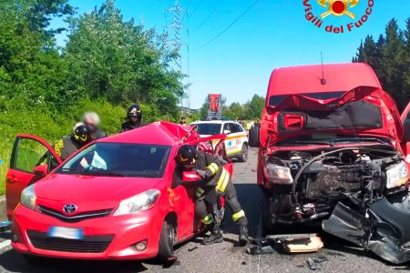Siena, chiuso ingresso Acquacalda in direzione sud per incidente: una vittima Vigili del Fuoco, incidente Tangenziale Ovest di Siena