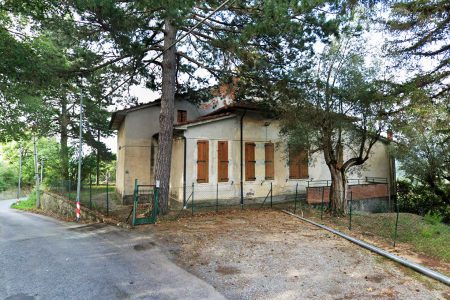 Chiusi, finanziamento da 323.000 euro per la ex scuola di Montevenere Ex scuola di Montevenere a Chiusi