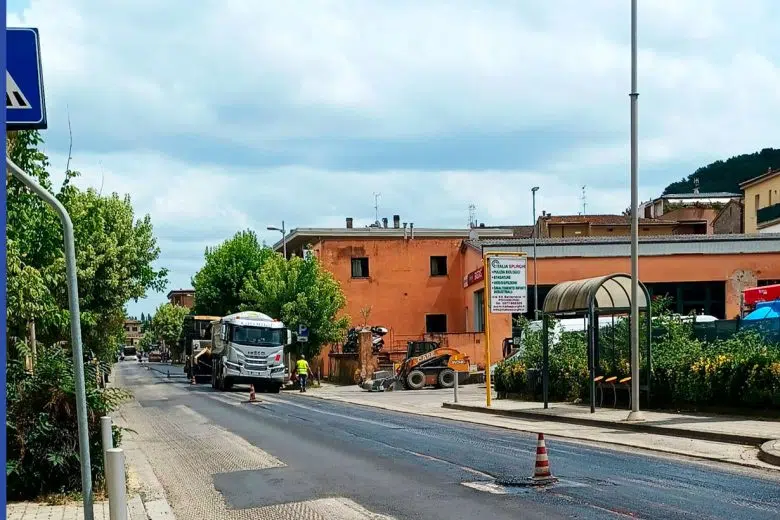 Lavori in via Senese a Poggibonsi