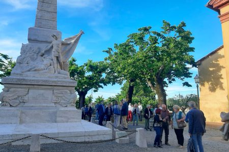 Inaugurata la mostra sul monumento ai caduti a Piazze di Cetona Monumento ai caduti a Piazze di Cetona, mostra