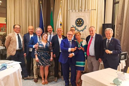 Rotary Club Alta Valdelsa, Service