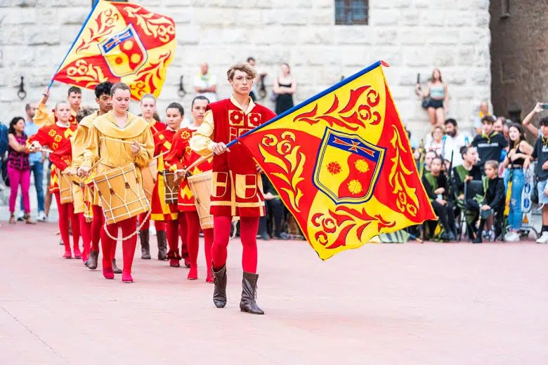 Bravìo delle Botti di Montepulciano 2025, corteo