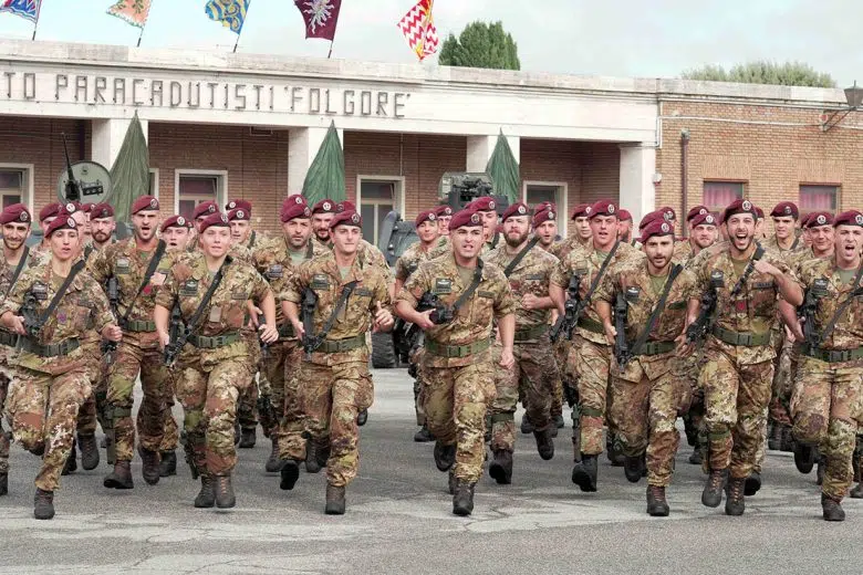 Reggimento Paracadutisti Folgore, corsa