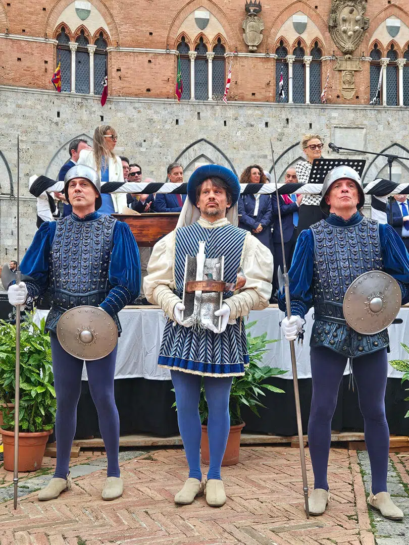 Cerimonia di consegna Masgalano 2025 alla Contrada della Torre
