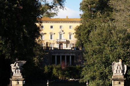 Castelnuovo Berardenga, trekking alla scoperta dei luoghi più insoliti Villa Chigi Saracini a Castelnuovo Berardenga