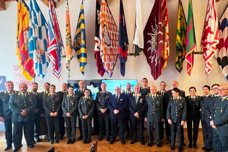 Il Prefetto di Siena visita il Comando provinciale della Guardia di Finanza Visita Prefetto di Siena al Comando provinciale della Guardia di Finanza, gruppo
