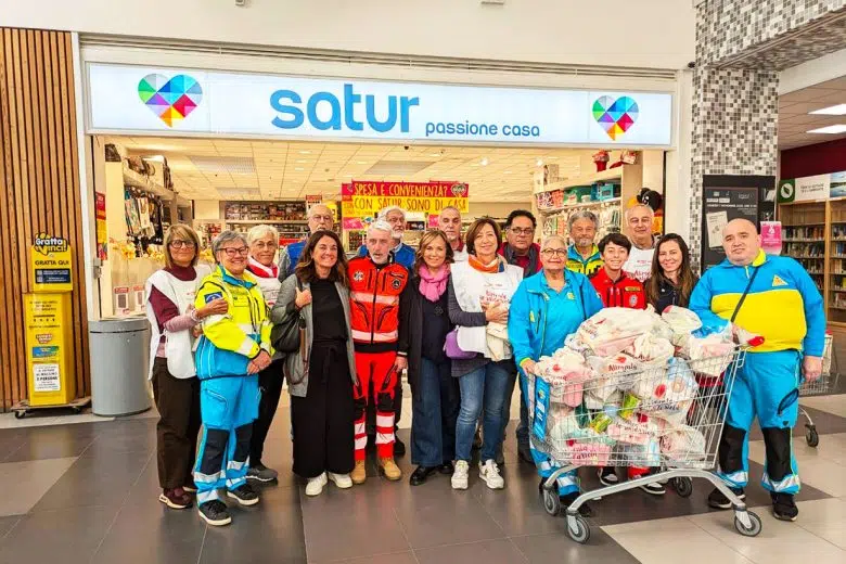 Raccolta alimentare a Poggibonsi, 5 tonnellate di prodotti per le famiglie fragili