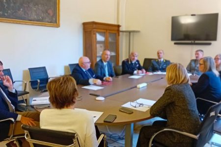 Riunione Comitato provinciale ordine e sicurezza pubblica a Poggibonsi Riunione a Poggibonsi del Comitato Provinciale per l'Ordine e la Sicurezza Pubblica