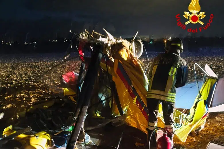 Incidente aereo a Sinalunga: ultraleggero precipita vicino all’aviosuperficie, gravissimo un 61enne Incidente aereo a Sinalunga