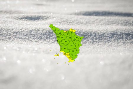 Pioggia e neve, codice giallo in Toscana anche il 25 dicembre Codice giallo per neve in Toscana