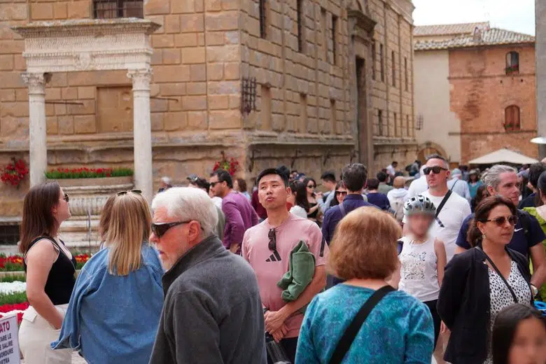 Turisti a Pienza