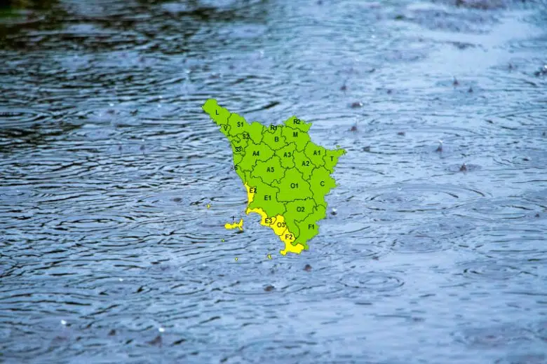 Pioggia e temporali su arcipelago e costa centro-sud: giovedì 4 dicembre codice giallo Pioggia e temporale toscana