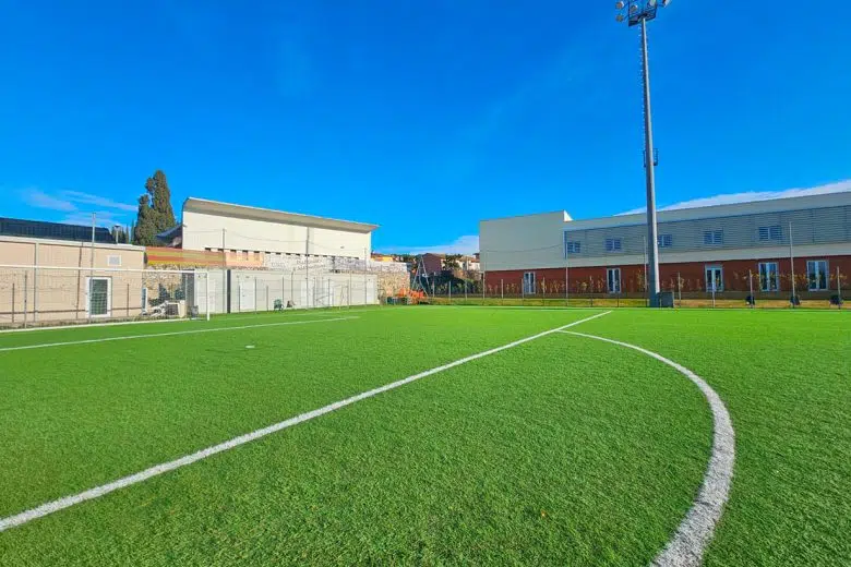 Centro sportivo Taverne d'Arbia, campo calcio