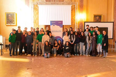 A Siena il primo appuntamento del progetto abbinato al Premio giornalistico “Estra per lo sport” Premio Estra per lo sport, studenti