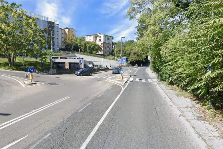 Viale Sclavo, lavori di riqualificazione della pavimentazione stradale Viale Sclavo