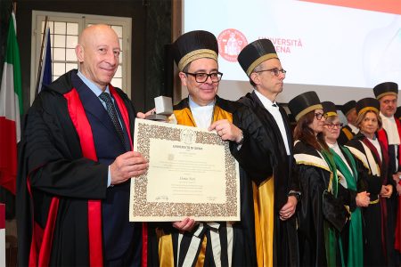 Università di Siena: laurea ad honorem a Dario Neri Dario Neri con il rettore Roberto Di Pietra