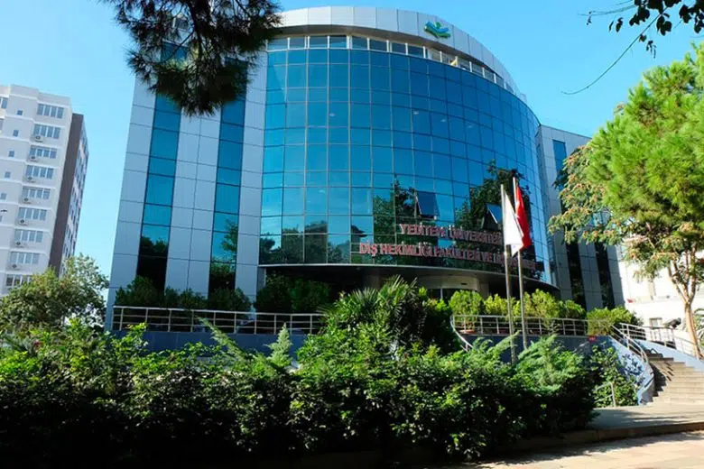 Protocollo d’intesa tra AouS, Unisi e Yeditepe University Istanbul Yeditepe University Istanbul