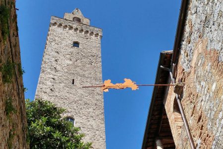 Arte contemporanea nel centro storico di San Gimignano Arte contemporanea San Gimignano