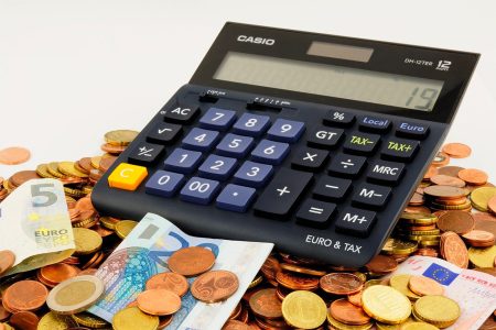 Fisco e terzo settore, venerdì il Runts-day a Siena Calcolatrici, monete, tasse