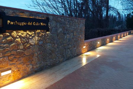 Castelnuovo Berardenga amplia la rete di ricarica per auto elettriche Parcheggio del Gallo Nero
