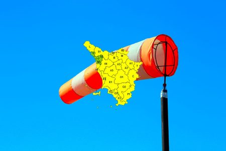 Ancora vento forte in Toscana, codice giallo il 1° aprile Vento forte in Toscana