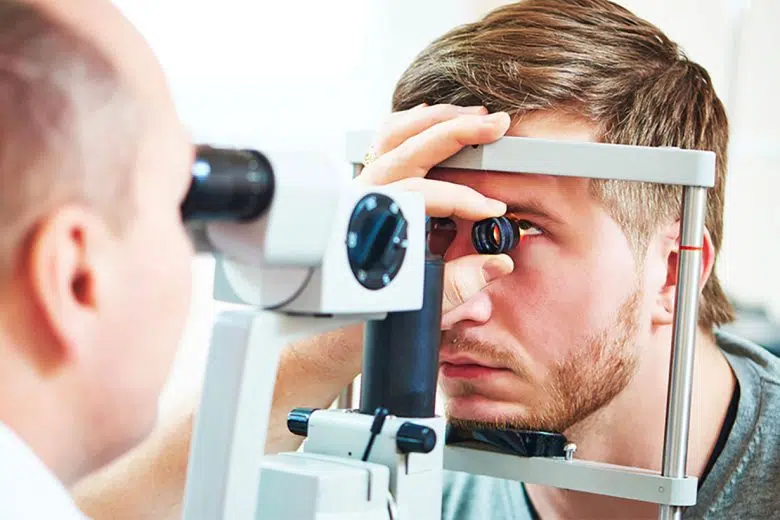 Settimana del Glaucoma, le iniziative della Asl Tse Visita oculistica