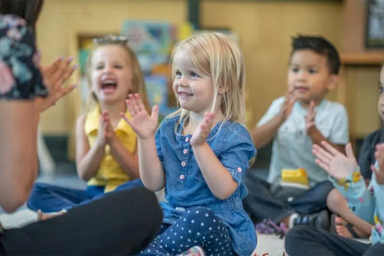 “Raggio di Sole”, bando aperto anche ai bambini dai 3 ai 6 anni Asilo, bambini