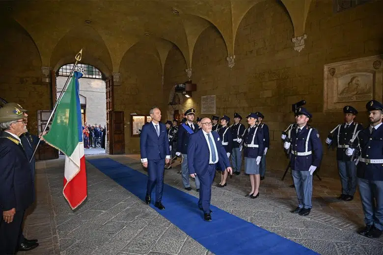 Siena, la Polizia di Stato ha celebrato il 174° Anniversario della fondazione Festa Polizia Siena