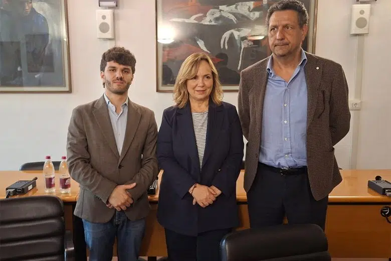Raccolta rifiuti: nuova fase al via a Poggibonsi Incontro raccolta rifiuti Poggibonsi