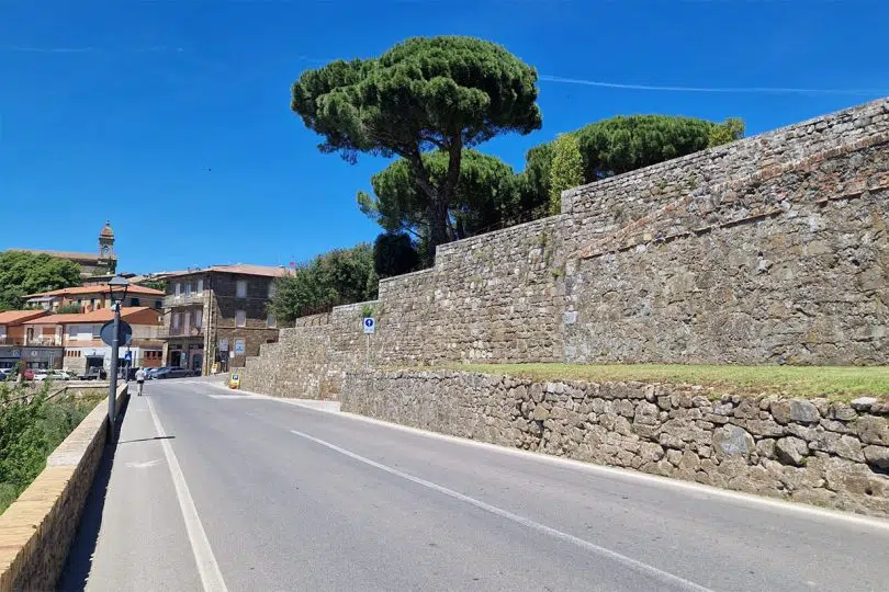 Mura di Montalcino