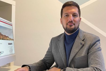Carenza di infermieri, OPI Siena: valorizzare le competenze