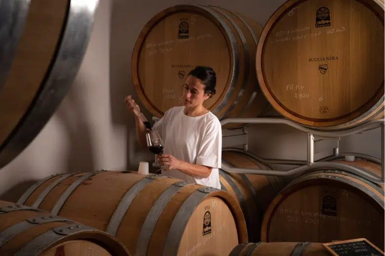 Cantine Aperte in Vendemmia: svelato il rituale del vino toscano