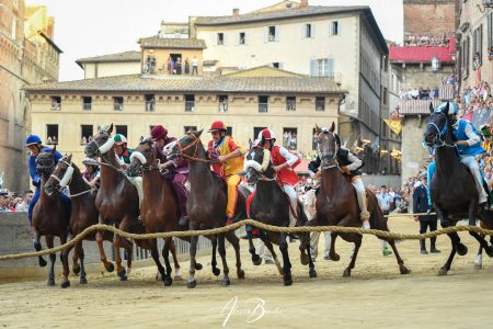 Palio di Siena agosto 2026: la segnatura dei fantini