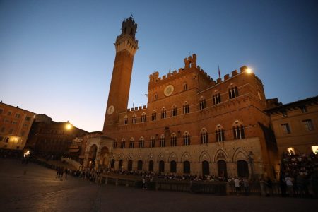 Prove di notte, Palio di Siena