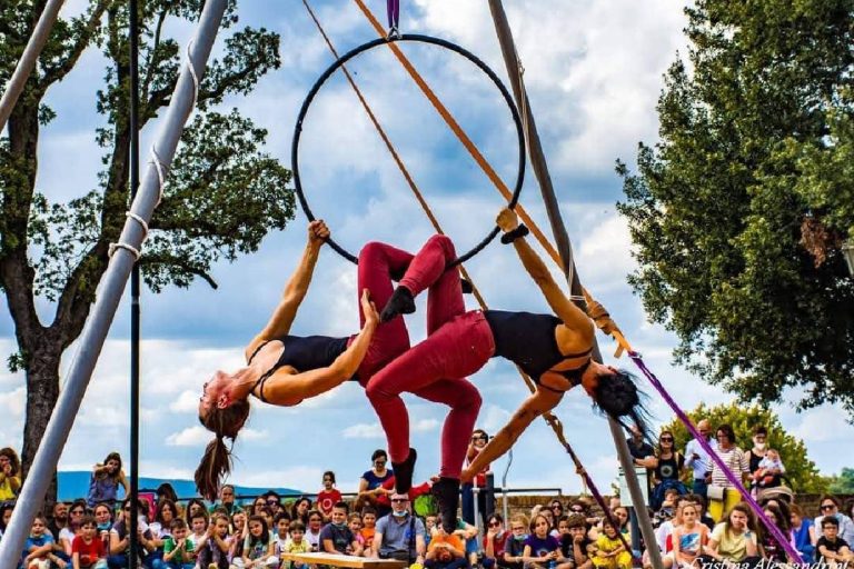 La Scuola di Circo Badabam fa festa alla Fortezza Medicea