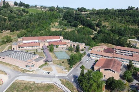 Poggibonsi, Federica Casprini nuova dirigente reggente del Roncalli