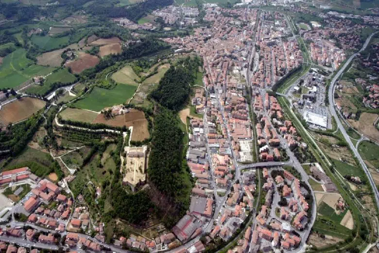 Poggibonsi, asfaltature dal 9 all’11 settembre: modifiche alla viabilità
