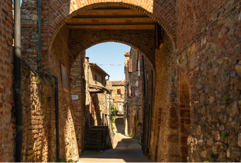 Radicondoli avvia il nuovo Piano Operativo Comunale