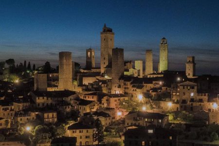 San Gimignano, regole per l’AI negli uffici comunali