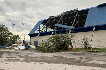 Tromba d’aria a Sinalunga, donna muore in casa Palazzetto dello sport a Sinalunga