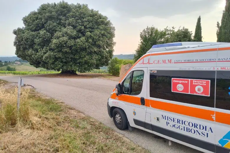 Poggibonsi, un concerto per la nuova ambulanza della Misericordia