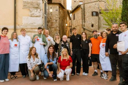 Colle di Val d’Elsa, migliaia di persone a Bada che Gota