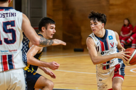 Basket, la Virtus Siena cade a San Miniato: finisce 77-57