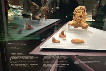 Chianciano Terme: i reperti etruschi in mostra alla Fondazione Luigi Rovati
